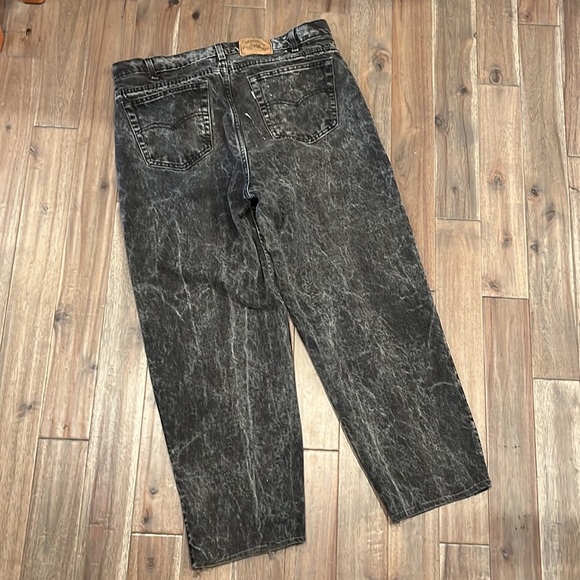 Vintage 80’s Levi’s Silver Tab Black Acid Wash 550 Jeans 38x27 Distressed Patina - Picture 2 of 16